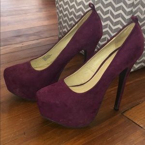 Maroon High Heels Size 7.5